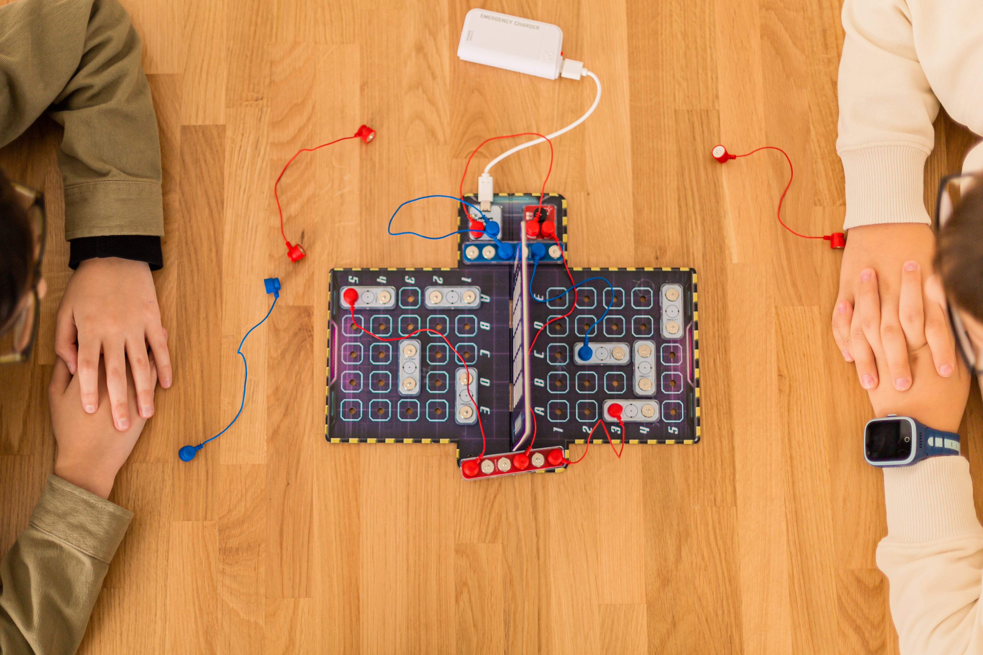 Buzz Trace - Find the hidden sabotage connectors